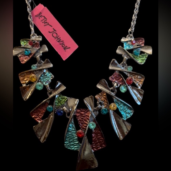 Betsey Johnson Rhinestone Necklace NWT - Picture 4 of 5